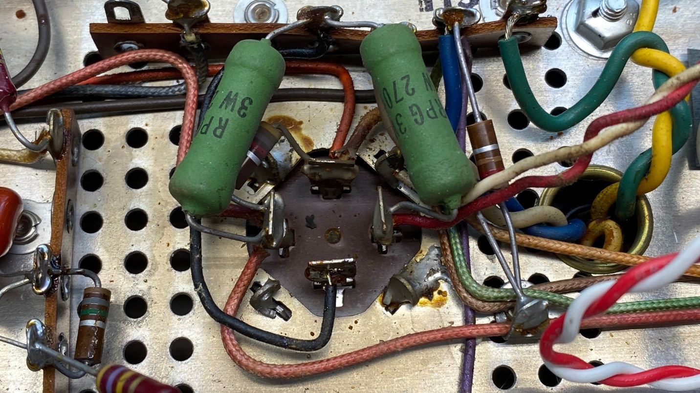 A close-up of a circuit board Description automatically generated with low confidence