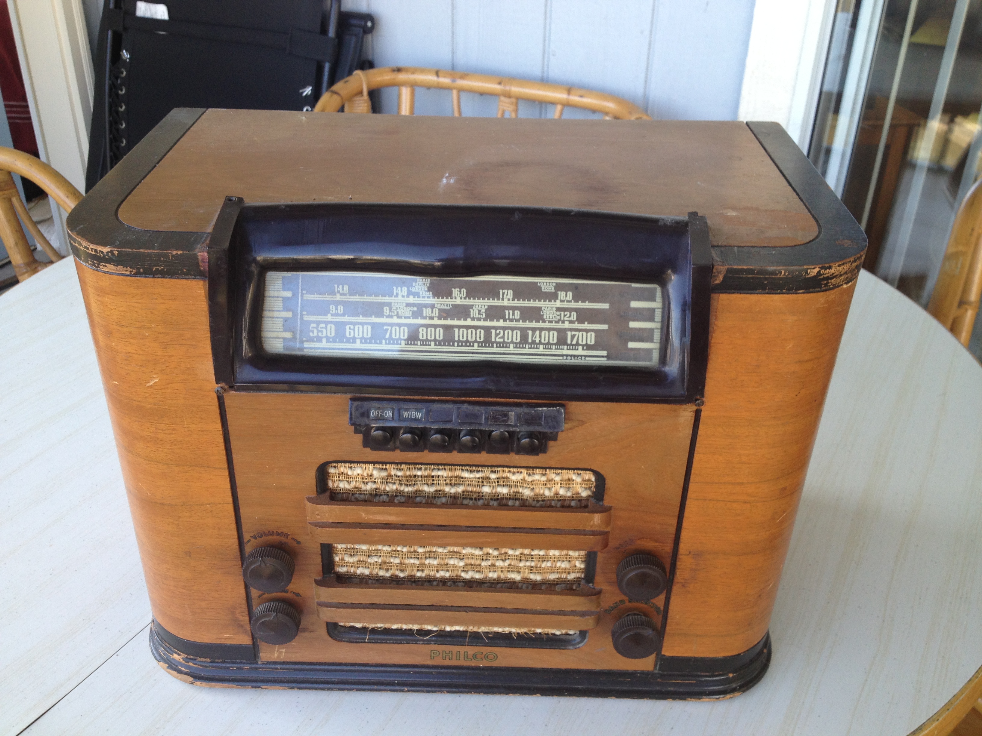 Philco 41-246